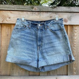 BDG High-waisted Mom Shorts